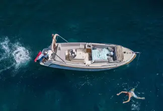 Thumbnail von Interboat Intender 820