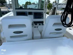 Thumbnail von Boston Whaler 320 Outrage