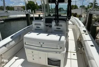 Thumbnail von Boston Whaler 320 Outrage