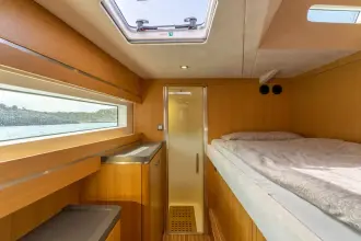 Thumbnail von Privilege Serie 5