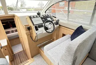 Thumbnail von Haines 36 Offshore