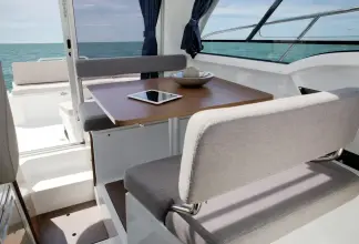 Thumbnail von Beneteau Antares 8