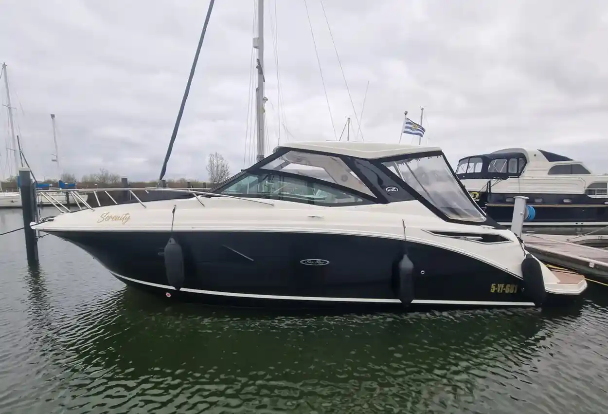 Thumbnail von Sea Ray 320 Sundancer