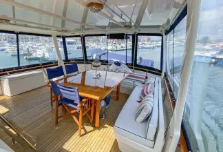 Thumbnail von Trader 54 Sundeck