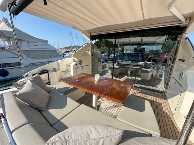 Thumbnail von Absolute 52 STY