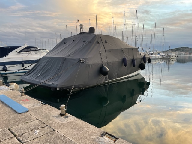 Thumbnail von Absolute 52 STY