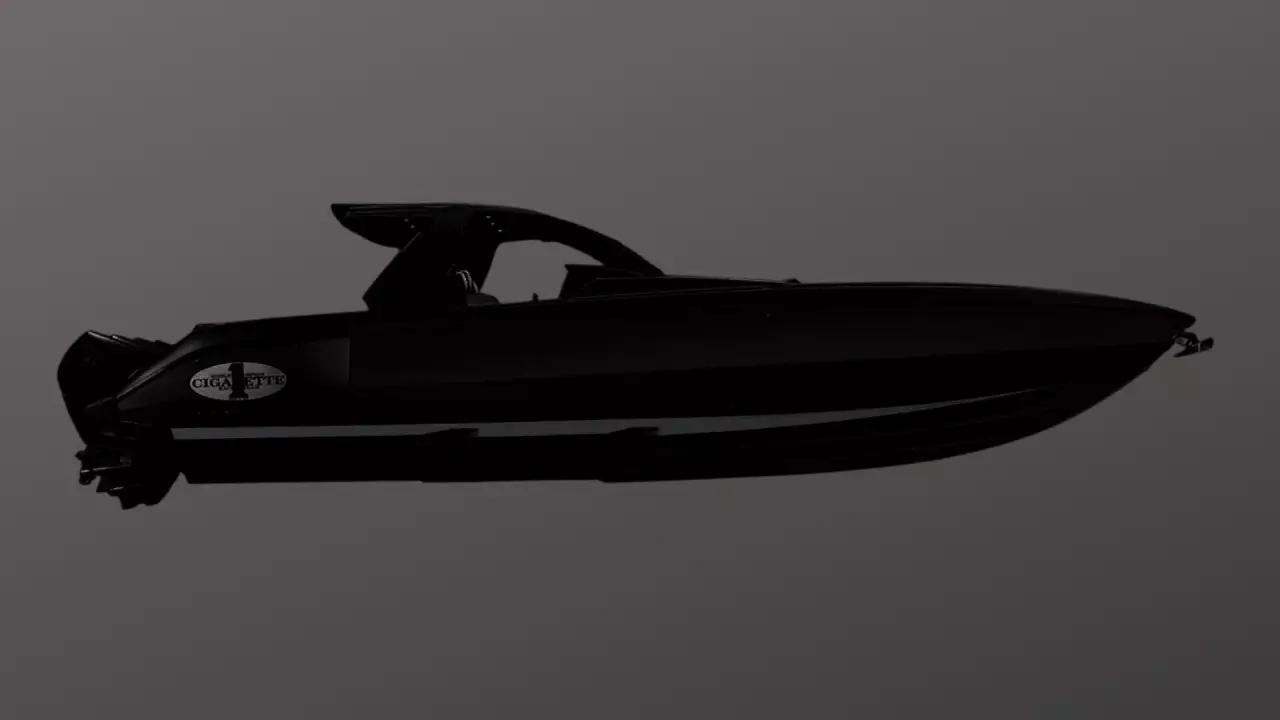 Cigarette 42 Auroris