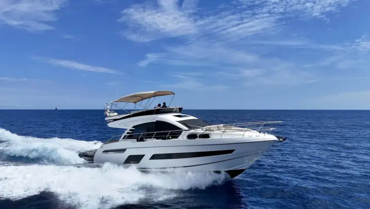Fairline Squadron 53