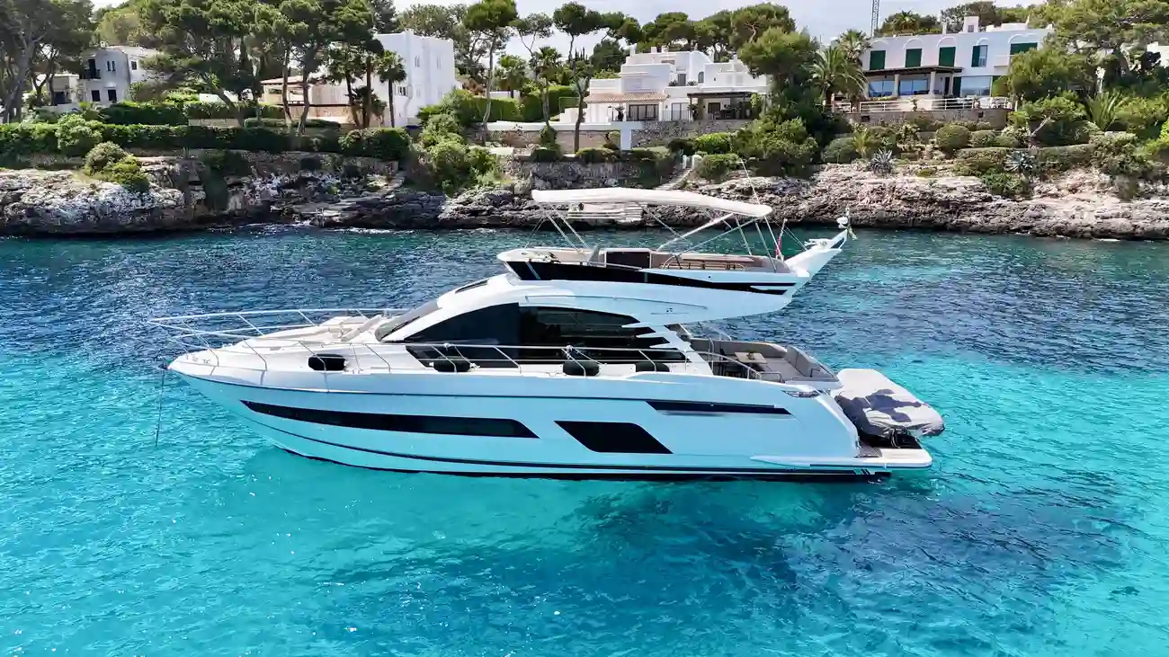 Thumbnail von Fairline Squadron 53