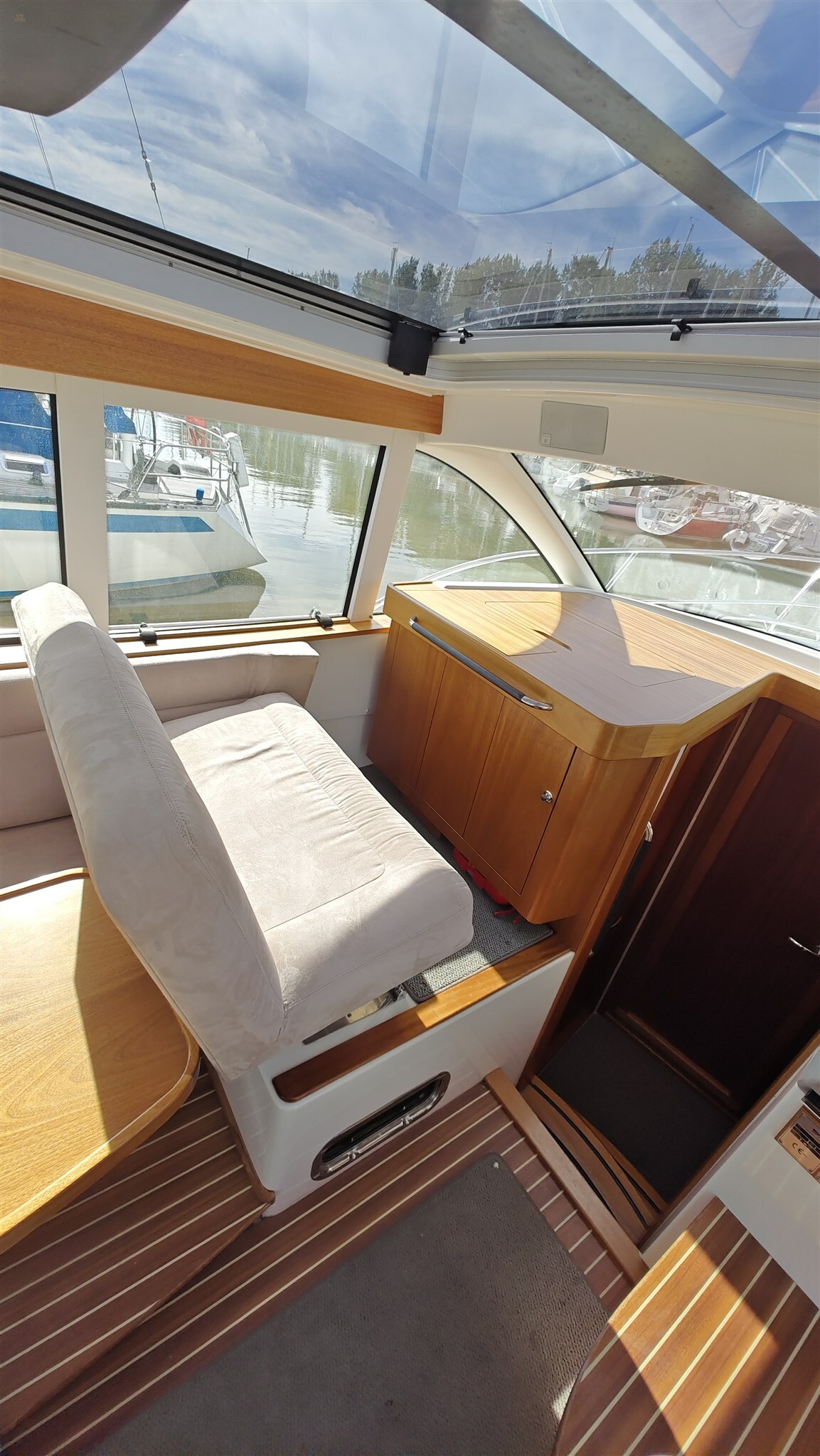 Thumbnail von Nimbus 365 Coupé