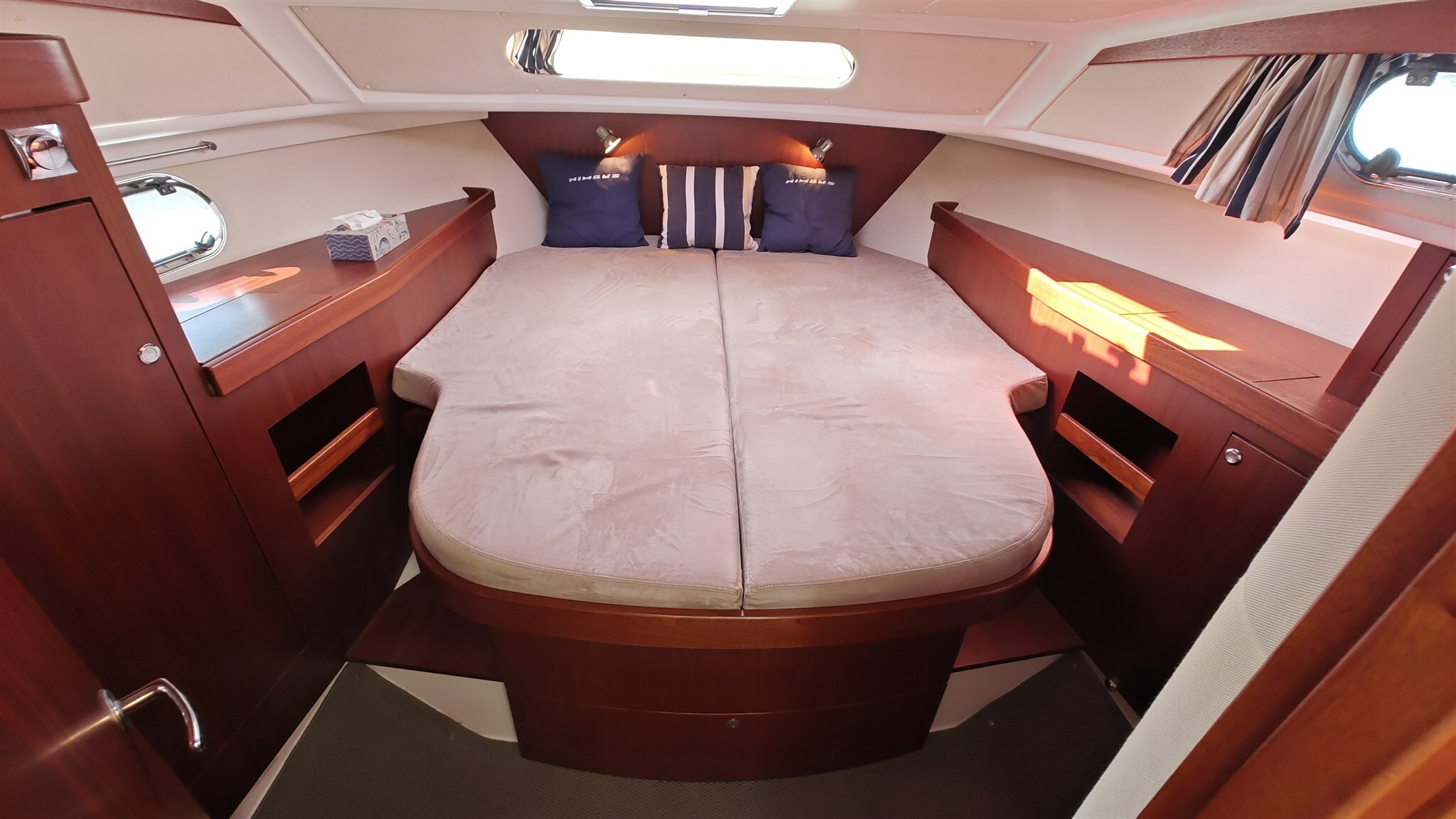 Thumbnail von Nimbus 365 Coupé