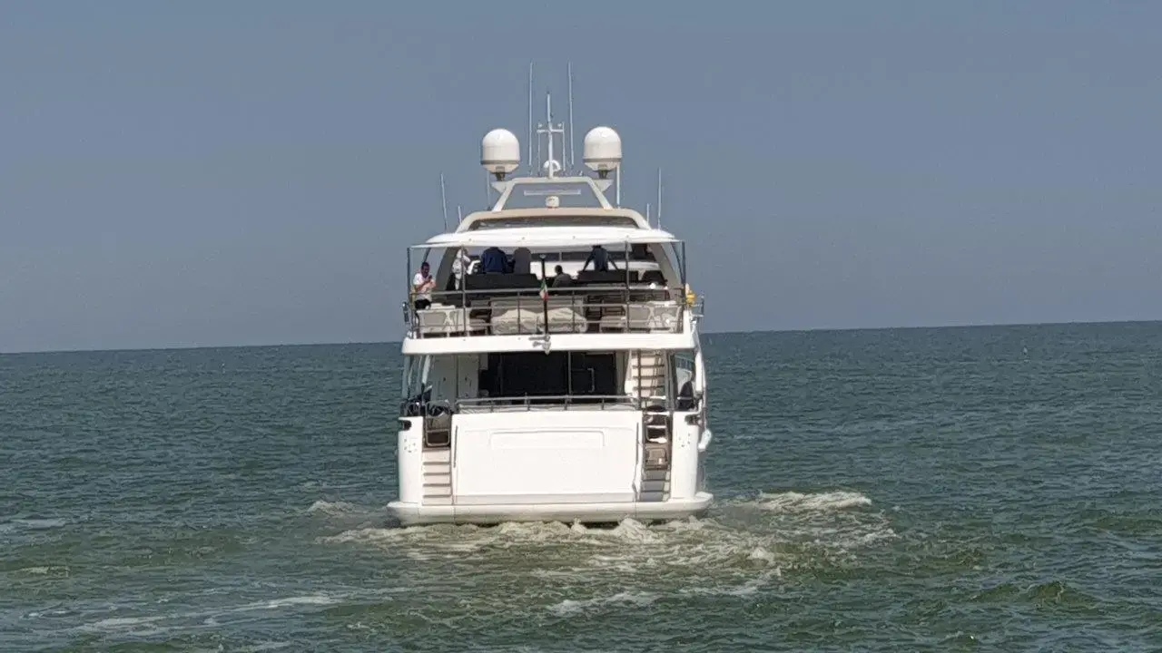 Thumbnail von Benetti Delfino 93