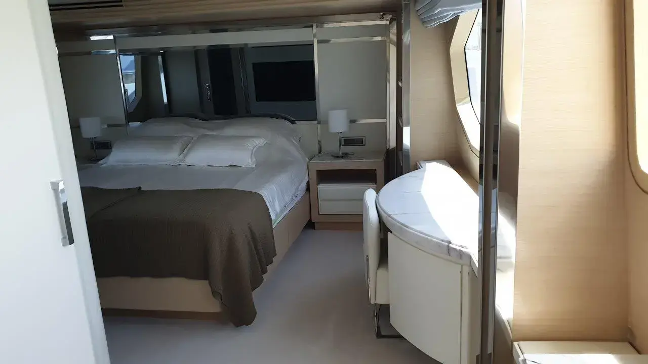 Thumbnail von Benetti Delfino 93