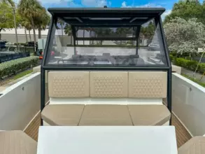 Thumbnail von De Antonio Yachts D28 Xplorer