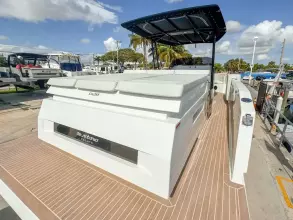 Thumbnail von De Antonio Yachts D28 Open