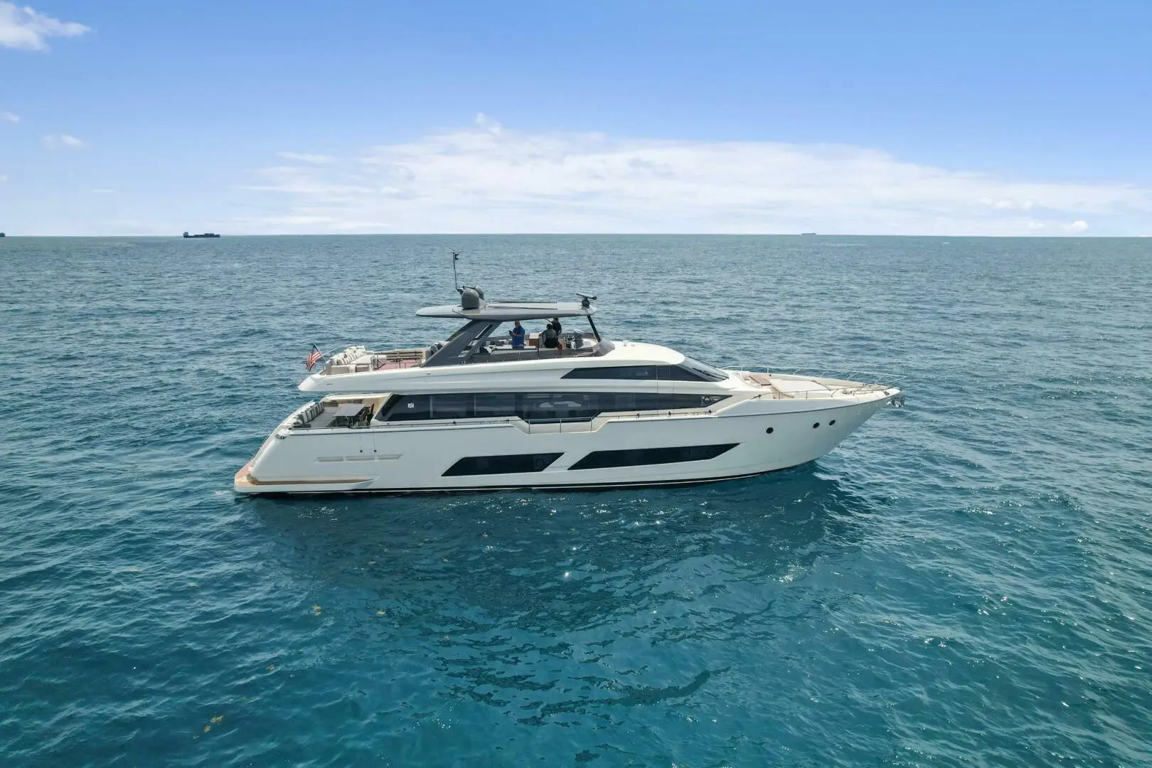 Thumbnail von Ferretti Yachts 850