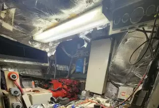 Thumbnail von Infiniti Express