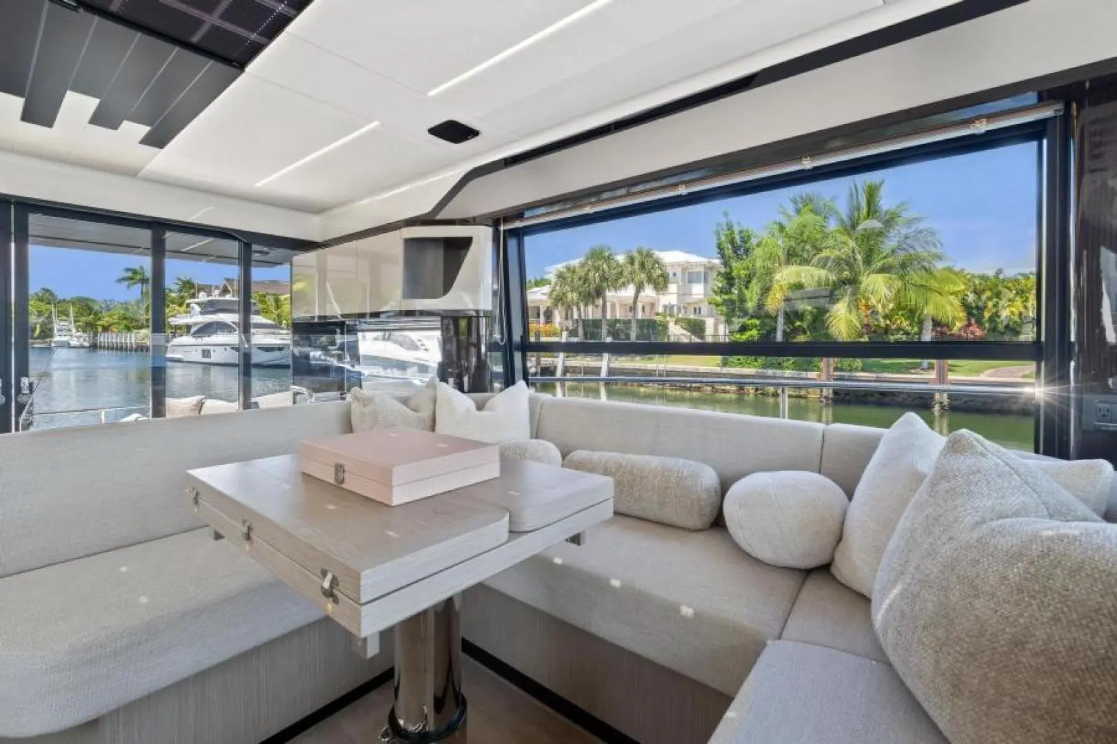 Thumbnail von Absolute 48 Coupe