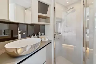 Thumbnail von Absolute 48 Coupe