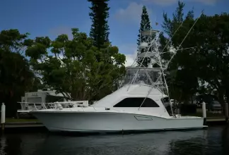 Thumbnail von Cabo 48 Convertible