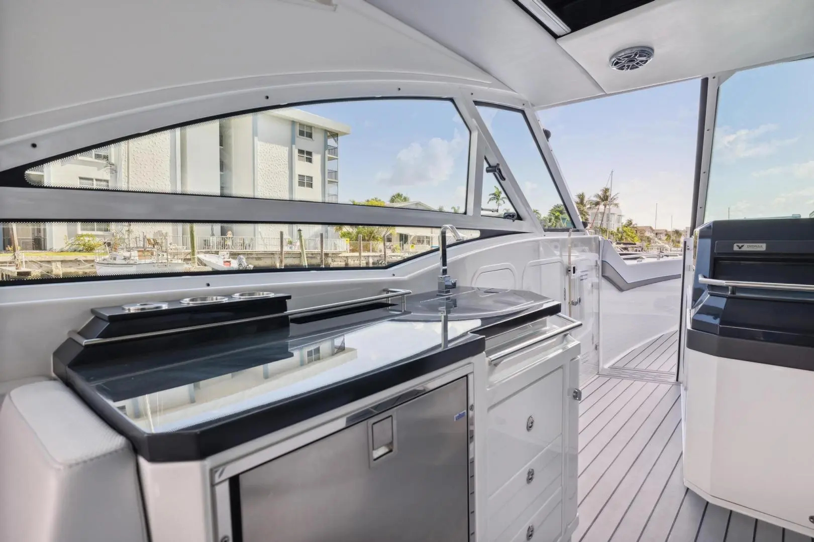 Thumbnail von Formula 430 SSC