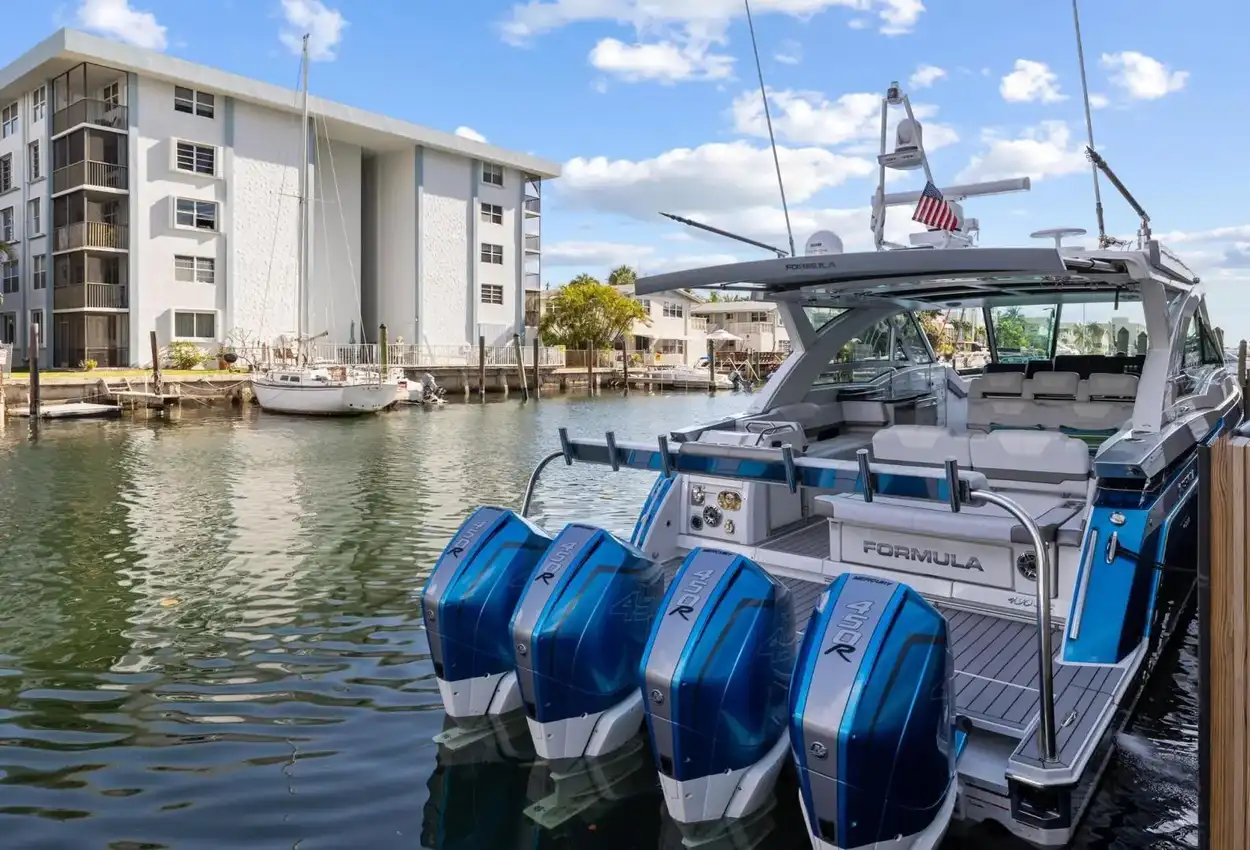 Thumbnail von Formula 430 SSC