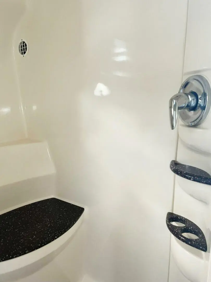 Thumbnail von Formula 400 SS