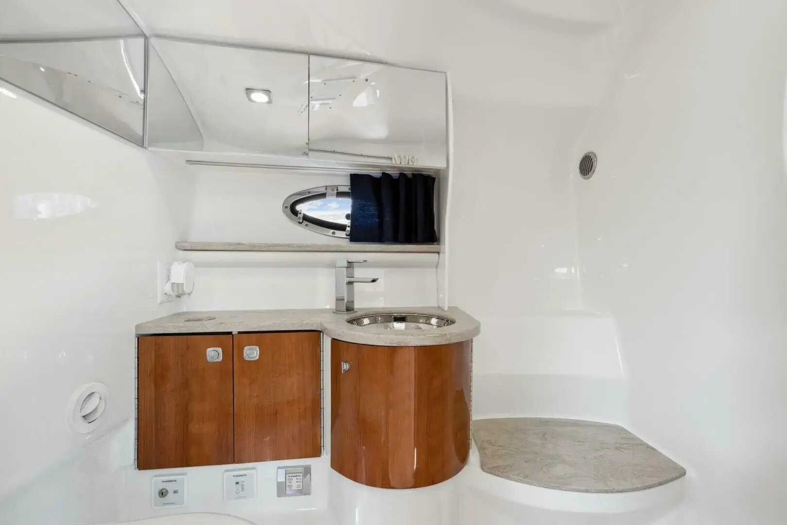 Thumbnail von Formula 400 SS