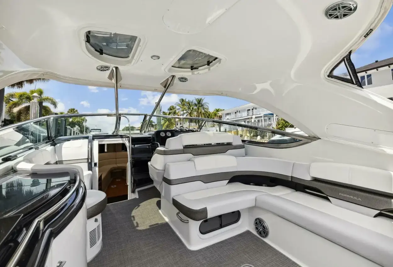 Thumbnail von Formula 400 SS