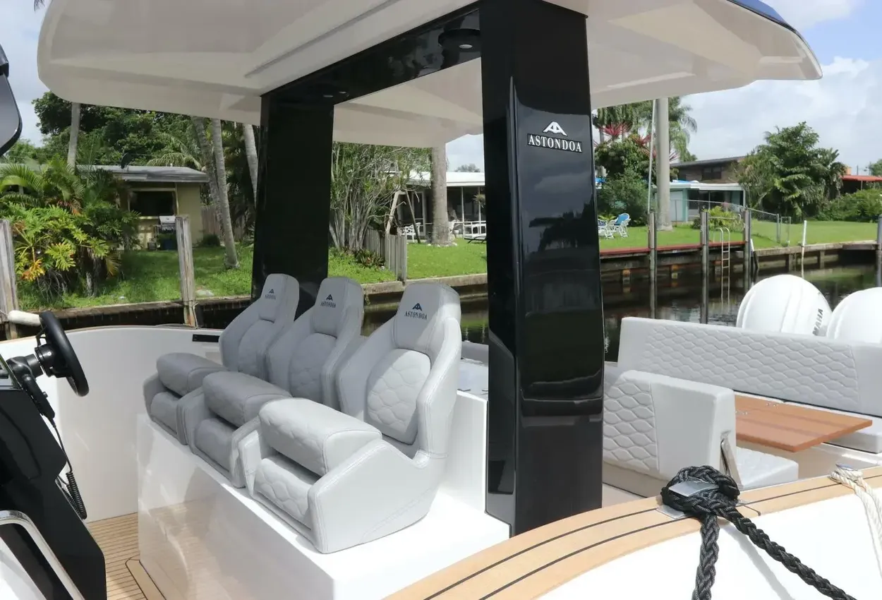 Thumbnail von Astondoa 377 Coupe Outboard