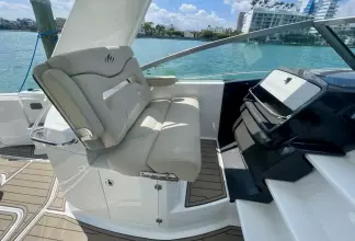 Thumbnail von Monterey 335 Sport Yacht