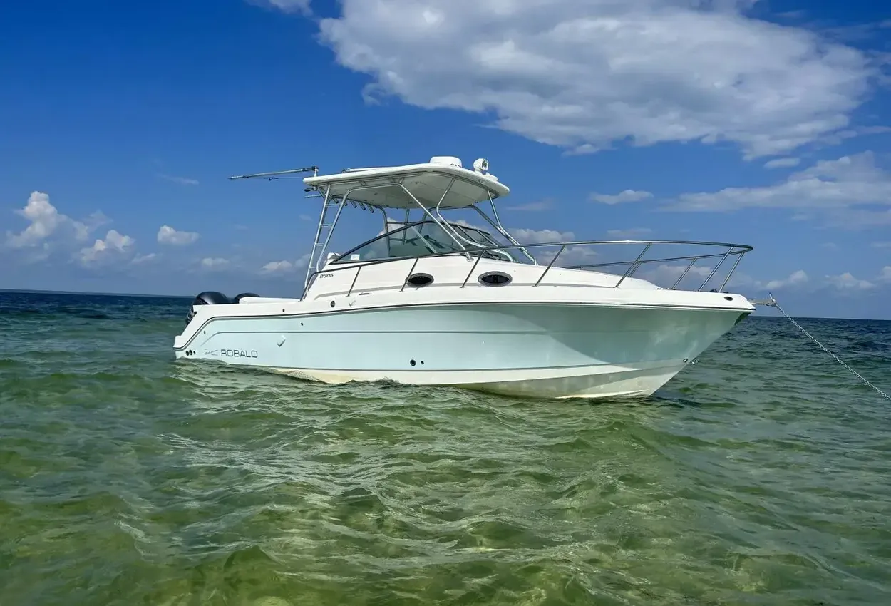 Robalo R305 WA