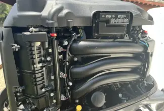 Thumbnail von Robalo R305 WA