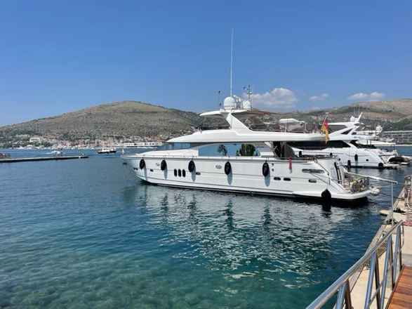 Elegance 78 Nueva Línea