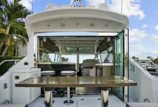 Thumbnail von Cruisers Yachts 54 Cantius Catch Me