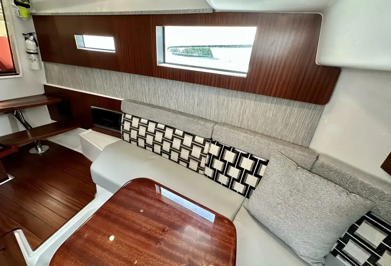 Thumbnail von Pursuit S 378