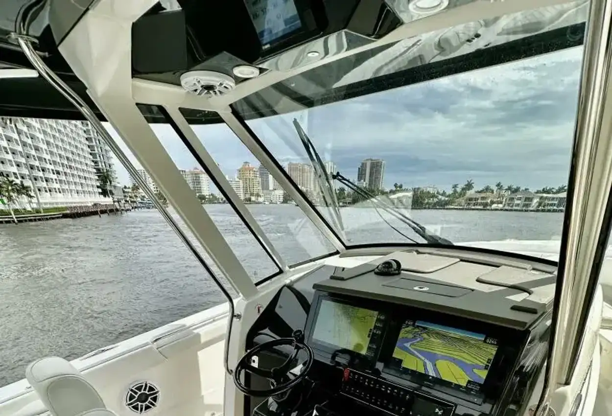 Thumbnail von Pursuit S 378