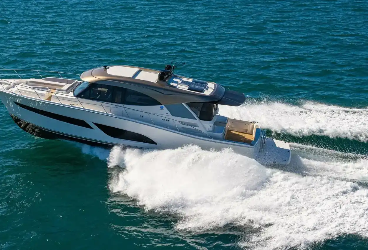 Thumbnail von Riviera 585 Suv