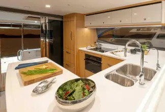 Thumbnail von Riviera 585 Suv