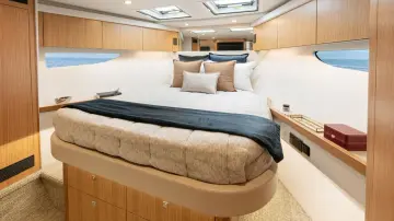 Thumbnail von Riviera Sports Motor Yacht 58