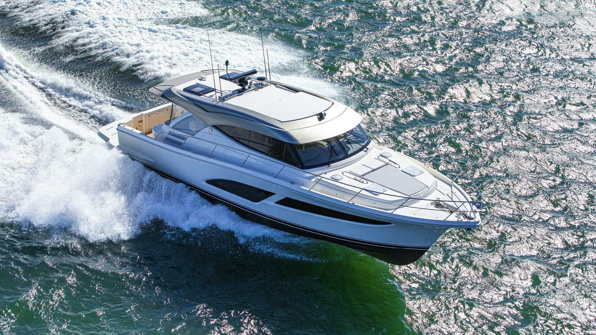 Thumbnail von Riviera 465 Suv