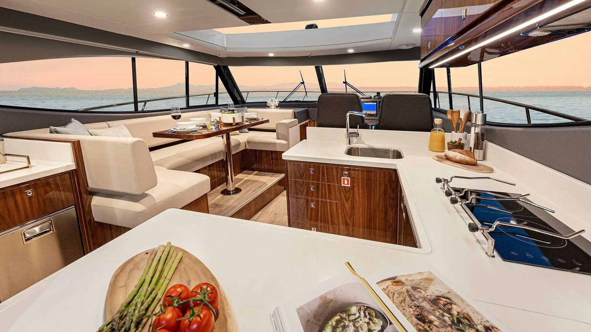 Thumbnail von Riviera 465 Suv