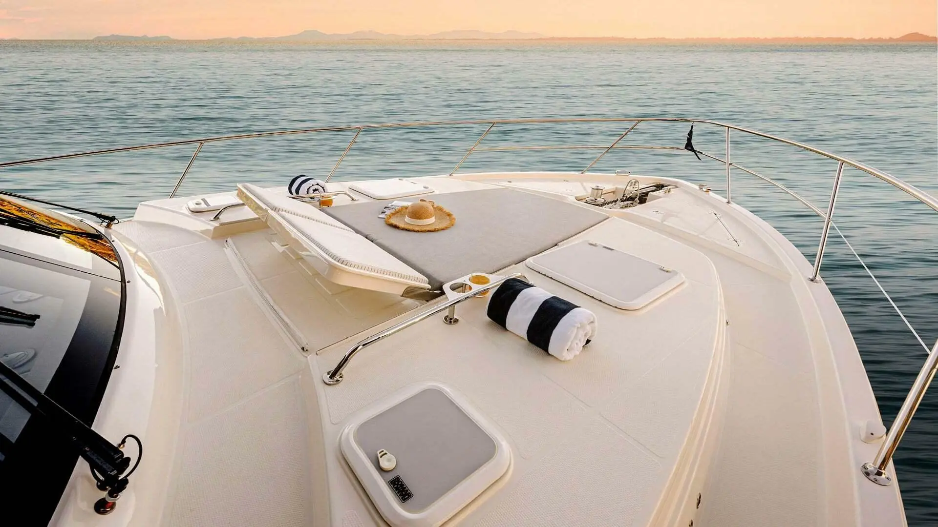 Thumbnail von Riviera 465 Suv