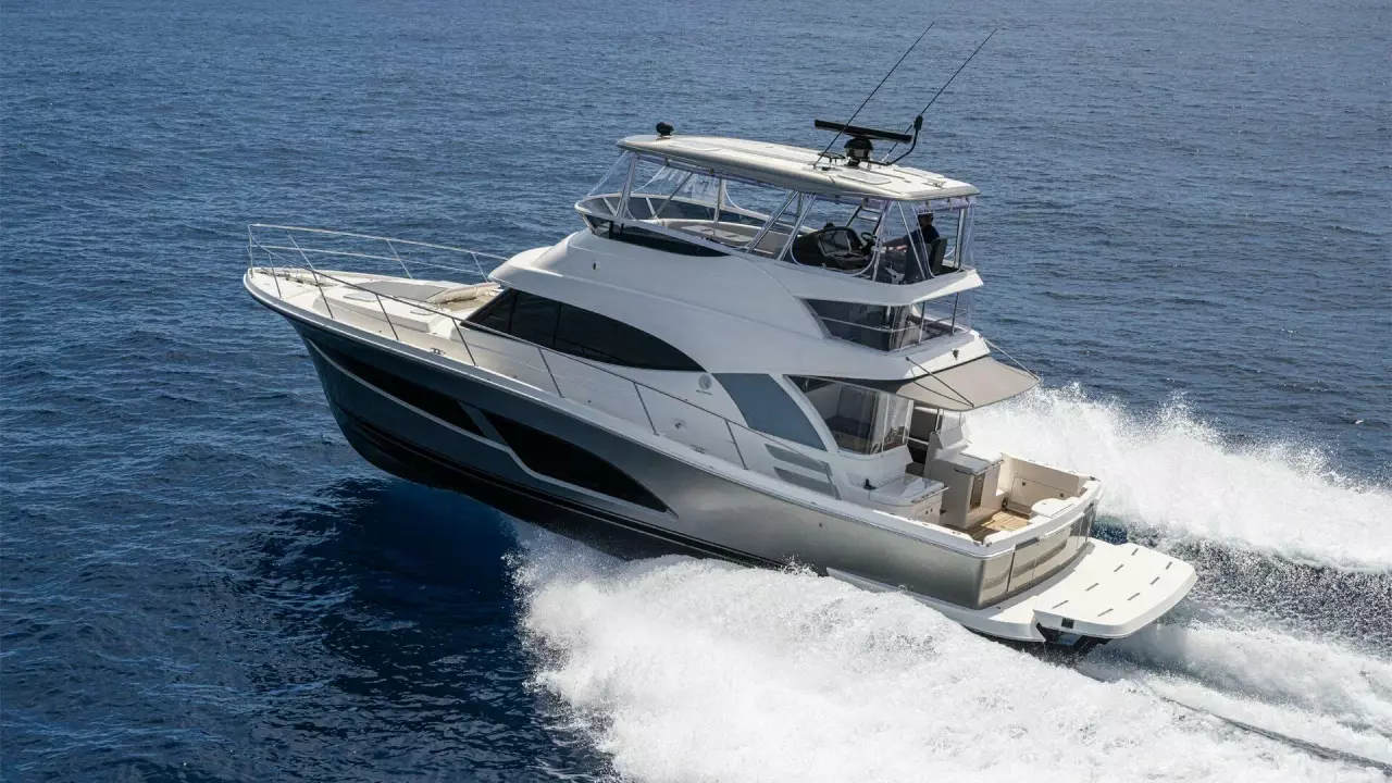 Riviera Sports Motor Yacht 46