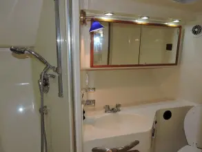 Thumbnail von Sea Ray 440 Sundancer