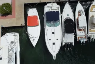 Thumbnail von Sea Ray 440 Sundancer