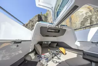 Thumbnail von Axopar 37 XC Cross Cabin