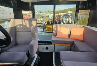 Thumbnail von XO Boats 270 Cabin