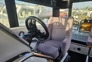 Thumbnail von XO Boats 270 Cabin