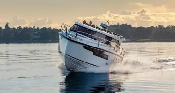 Thumbnail von Aquador 30 HT